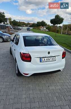 Седан Renault Logan 2021 в 