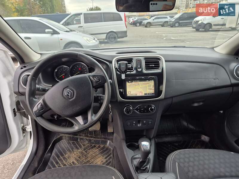 Седан Renault Logan 2016 в Харкові