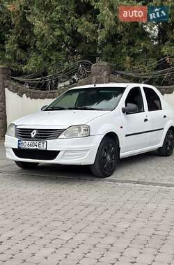 Седан Renault Logan 2010 в 