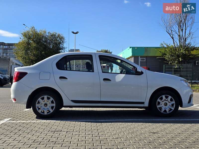 Седан Renault Logan 2017 в Киеве фото 4 Седан Renault Logan 2017 в Киеве