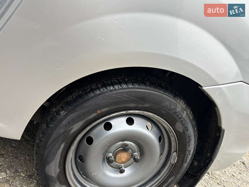 Універсал Renault Logan 2010 в Кам'янець-Подільському фото 42 Універсал Renault Logan 2010 в Кам'янець-Подільському