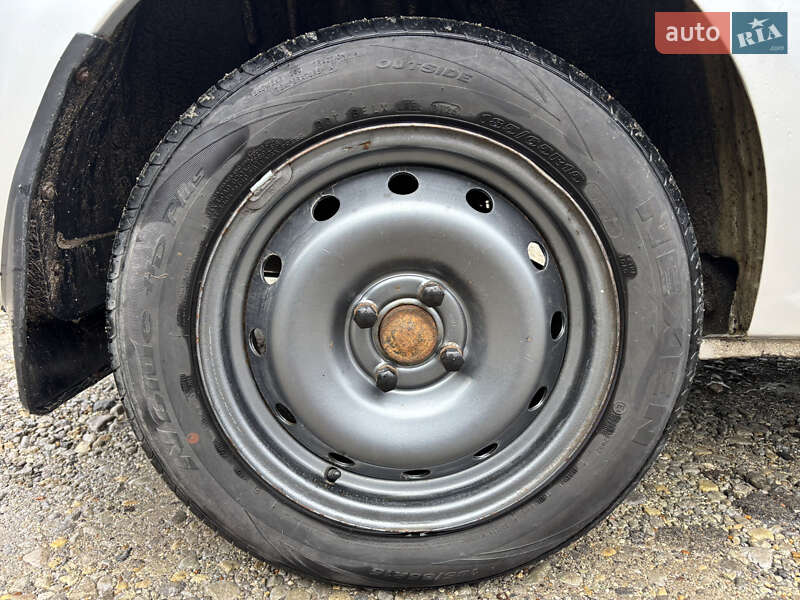 Універсал Renault Logan 2010 в Кам'янець-Подільському фото 56 Універсал Renault Logan 2010 в Кам'янець-Подільському