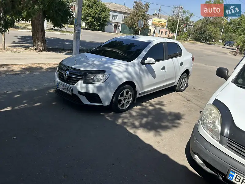Renault Logan 2018