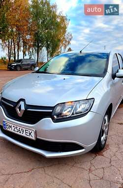 Седан Renault Logan 2015 в Тростянці Седан Renault Logan 2015 в Тростянці