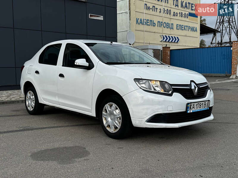 Renault Logan 2016