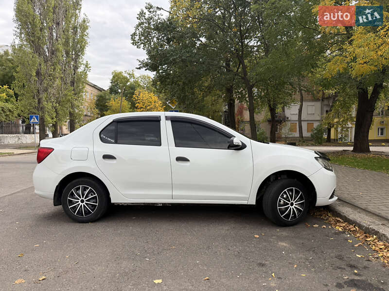 Седан Renault Logan 2013 в Николаеве фото 8 Седан Renault Logan 2013 в Николаеве