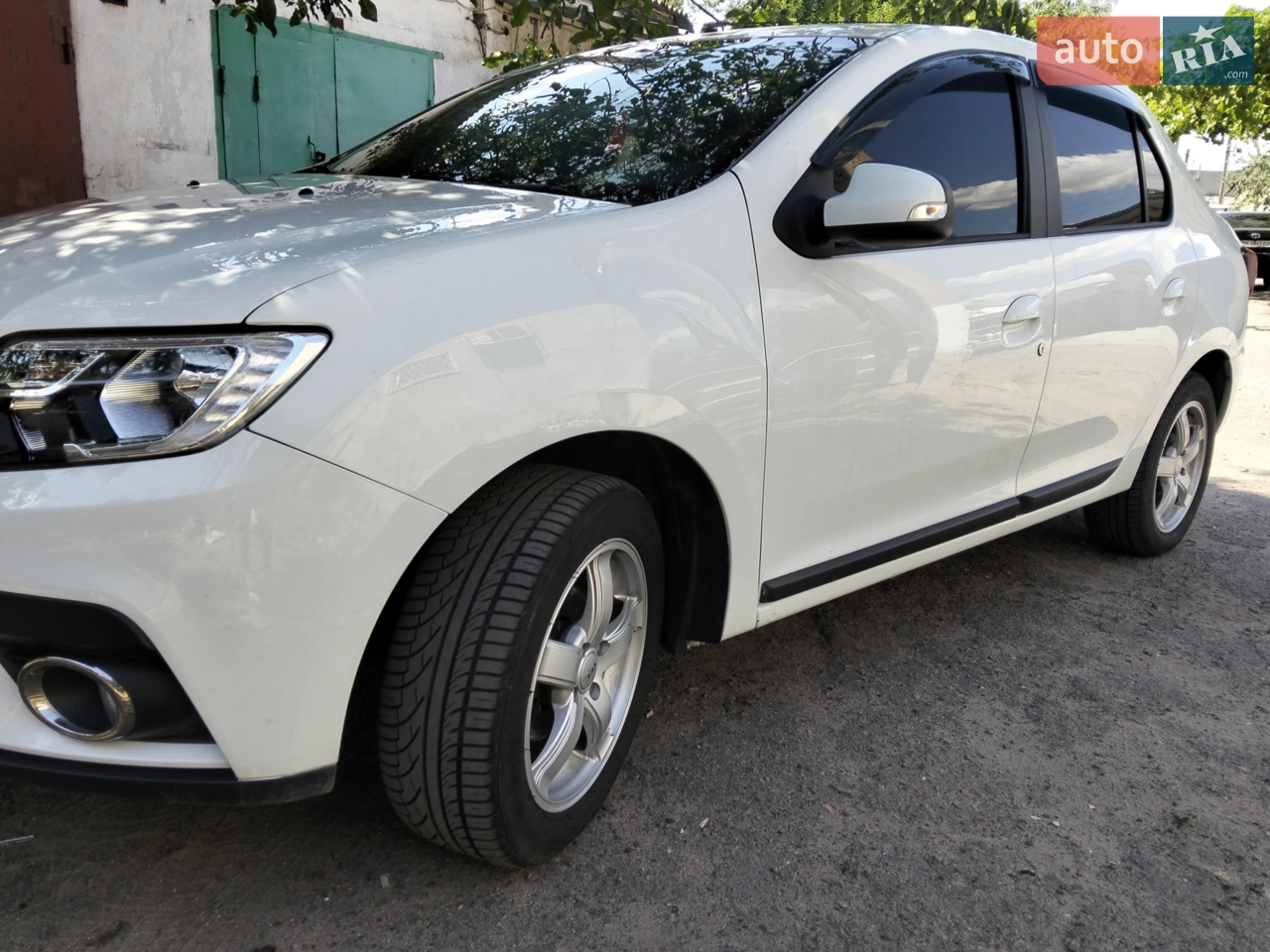 2019 Renault Logan - мініатюра 10