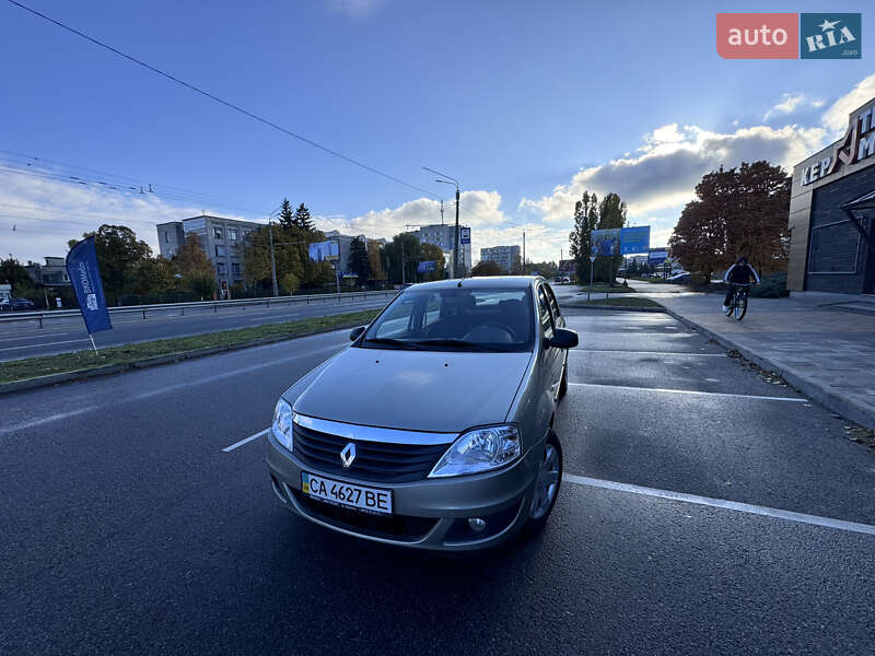 Седан Renault Logan 2011 в Черкассах фото 3 Седан Renault Logan 2011 в Черкассах