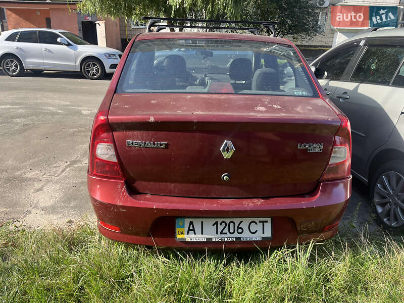 Седан Renault Logan 2011 в Киеве