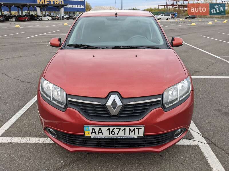 Седан Renault Logan 2013 в Киеве фото 2 Седан Renault Logan 2013 в Киеве