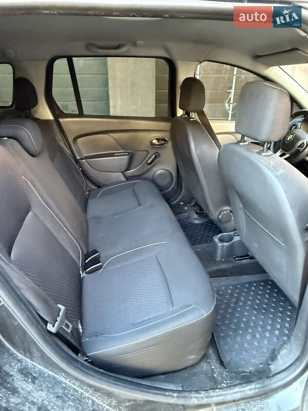 Универсал Renault Logan 2019 в Львове фото 9 Универсал Renault Logan 2019 в Львове