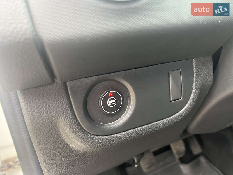 Седан Renault Logan 2016 в Днепре фото 8 Седан Renault Logan 2016 в Днепре