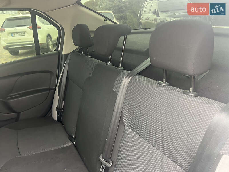 Седан Renault Logan 2016 в Днепре фото 12 Седан Renault Logan 2016 в Днепре