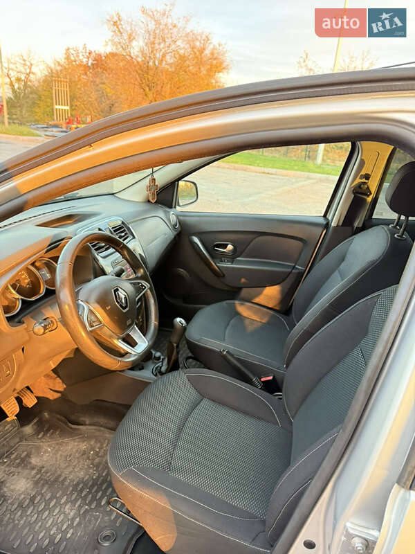 Седан Renault Logan 2016 в Днепре фото 23 Седан Renault Logan 2016 в Днепре