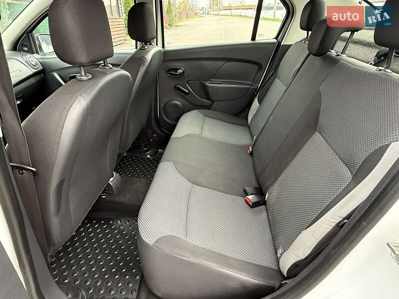 Седан Renault Logan 2016 в Борисполе фото 42 Седан Renault Logan 2016 в Борисполе