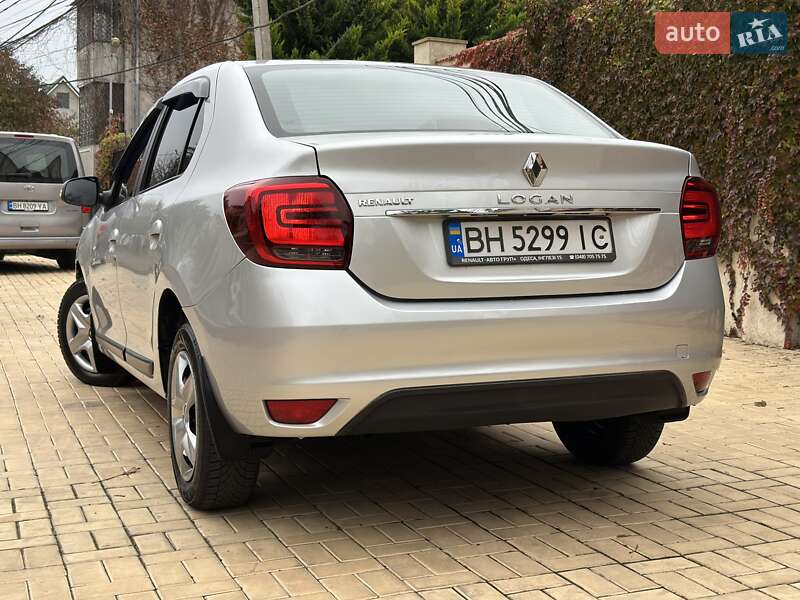 Седан Renault Logan 2018 в Одессе