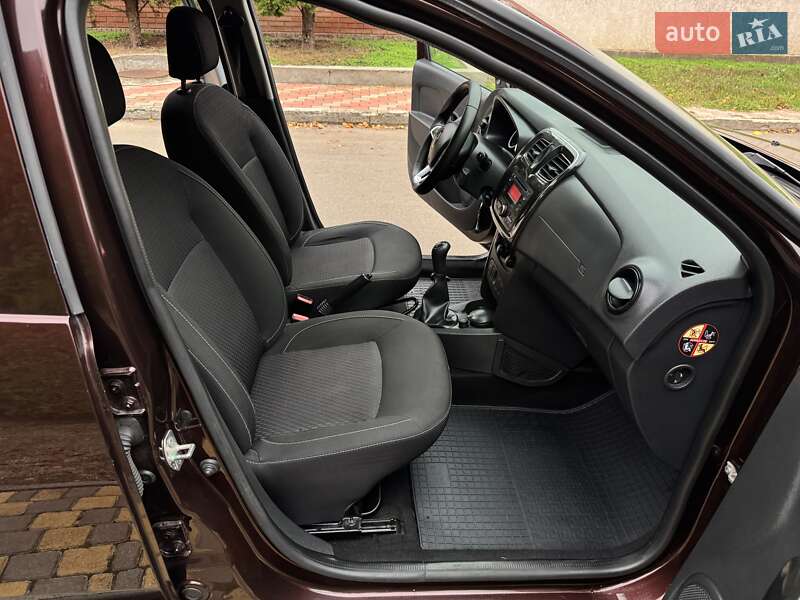 Седан Renault Logan 2017 в Одесі фото 48 Седан Renault Logan 2017 в Одесі