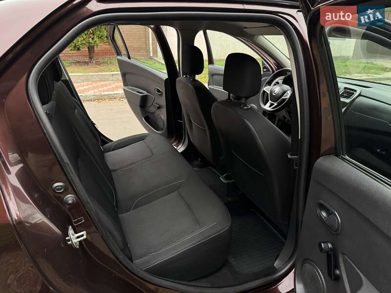 Седан Renault Logan 2017 в Одесі фото 56 Седан Renault Logan 2017 в Одесі