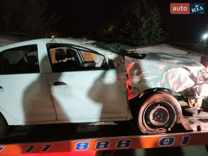 Седан Renault Logan 2016 в Дніпрі