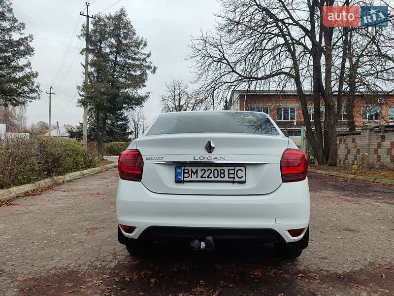 Седан Renault Logan 2017 в Глухове