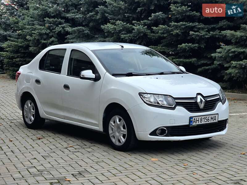 Седан Renault Logan 2013 в Харкові