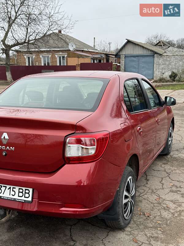 Седан Renault Logan 2013 в Малой Виске
