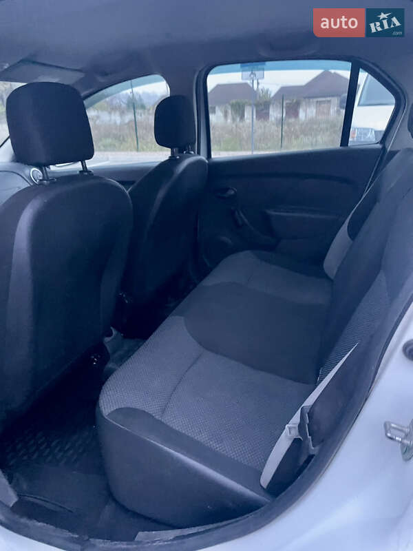 Седан Renault Logan 2016 в Кривом Роге фото 20 Седан Renault Logan 2016 в Кривом Роге