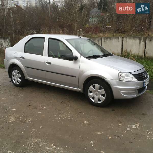 Седан Renault Logan 2012 в Белой Церкви