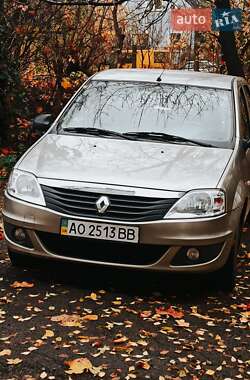 Седан Renault Logan 2010 в Ужгороде
