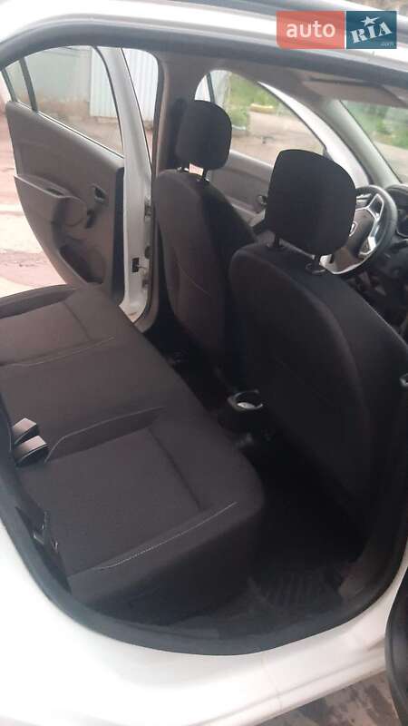 Седан Renault Logan 2019 в Кривом Роге фото 6 Седан Renault Logan 2019 в Кривом Роге