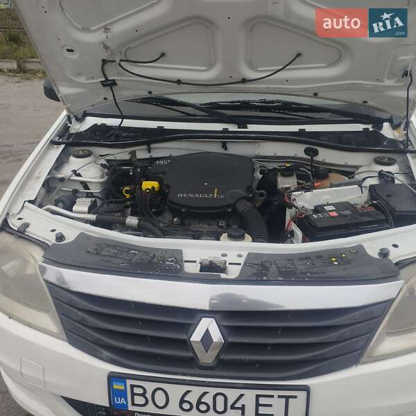 Седан Renault Logan 2010 в Жмеринці