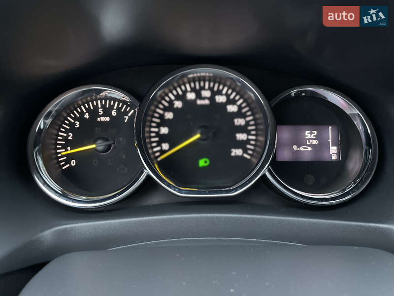 Универсал Renault Logan 2015 в Чернигове фото 11 Универсал Renault Logan 2015 в Чернигове