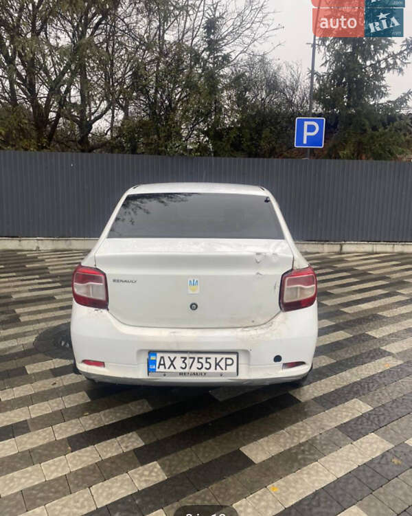 Седан Renault Logan 2013 в Ужгороде