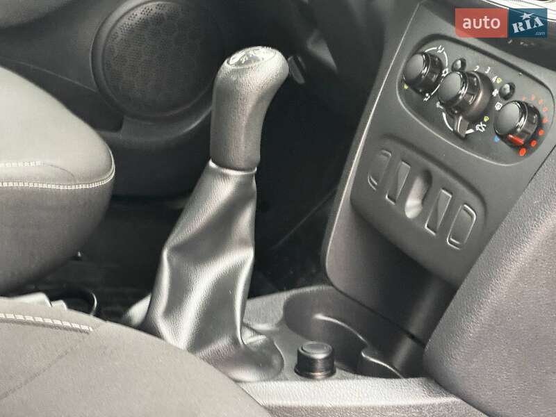 Седан Renault Logan 2020 в Ахтырке фото 33 Седан Renault Logan 2020 в Ахтырке