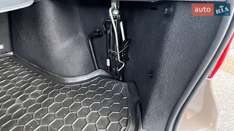 Универсал Renault Logan 2019 в Желтых Водах