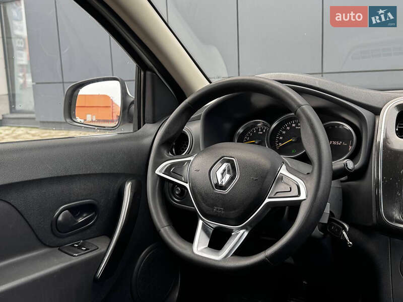 Седан Renault Logan 2019 в Києві