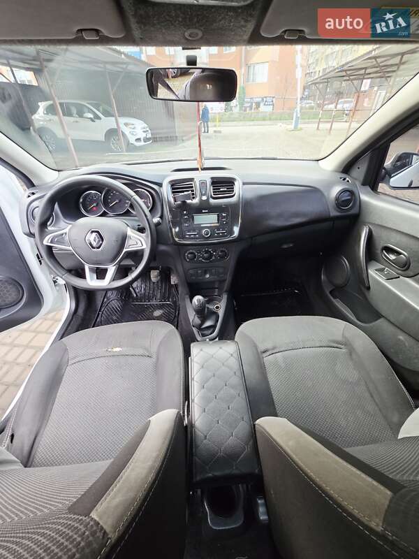Седан Renault Logan 2018 в Одессе
