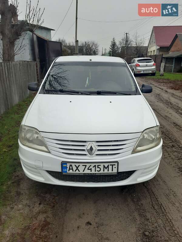 Седан Renault Logan 2010 в Харькове