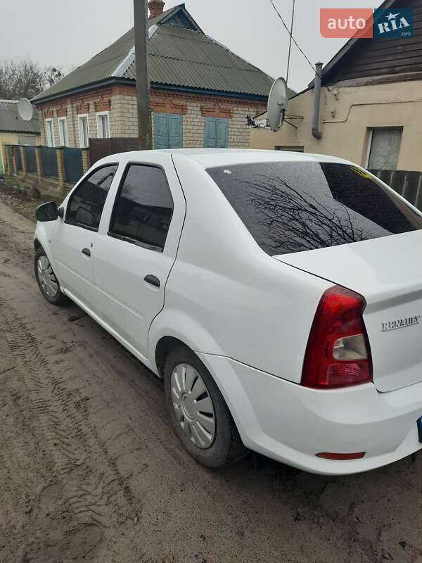 Седан Renault Logan 2010 в Харькове