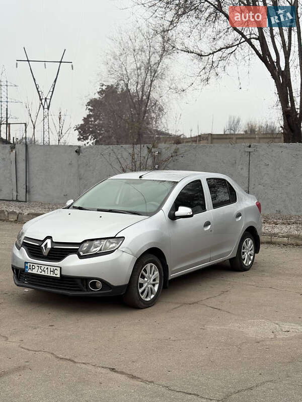 Седан Renault Logan 2013 в Запорожье