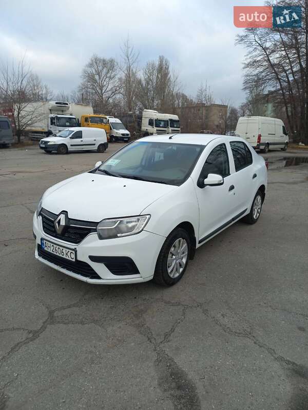 Renault Logan 2017