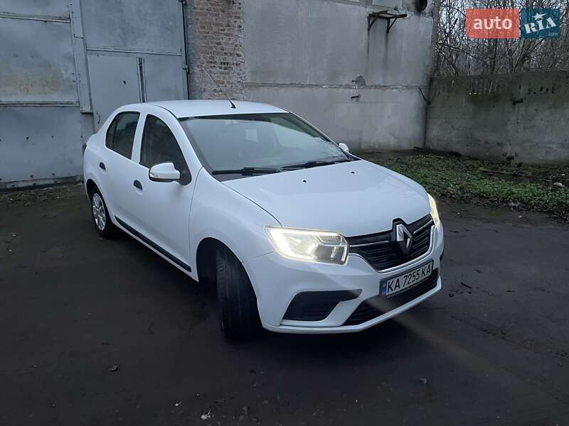 Седан Renault Logan 2017 в Чернигове