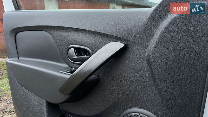 Универсал Renault Logan 2020 в Желтых Водах