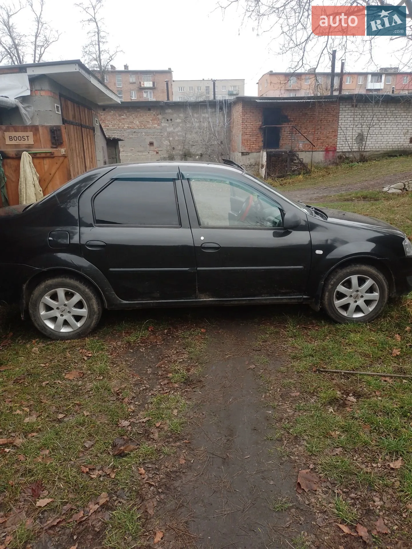 2010 Renault Logan - мініатюра 11