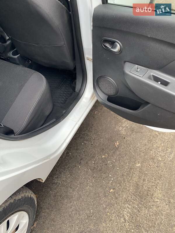 Універсал Renault Logan 2019 в Миколаєві фото 17 Універсал Renault Logan 2019 в Миколаєві