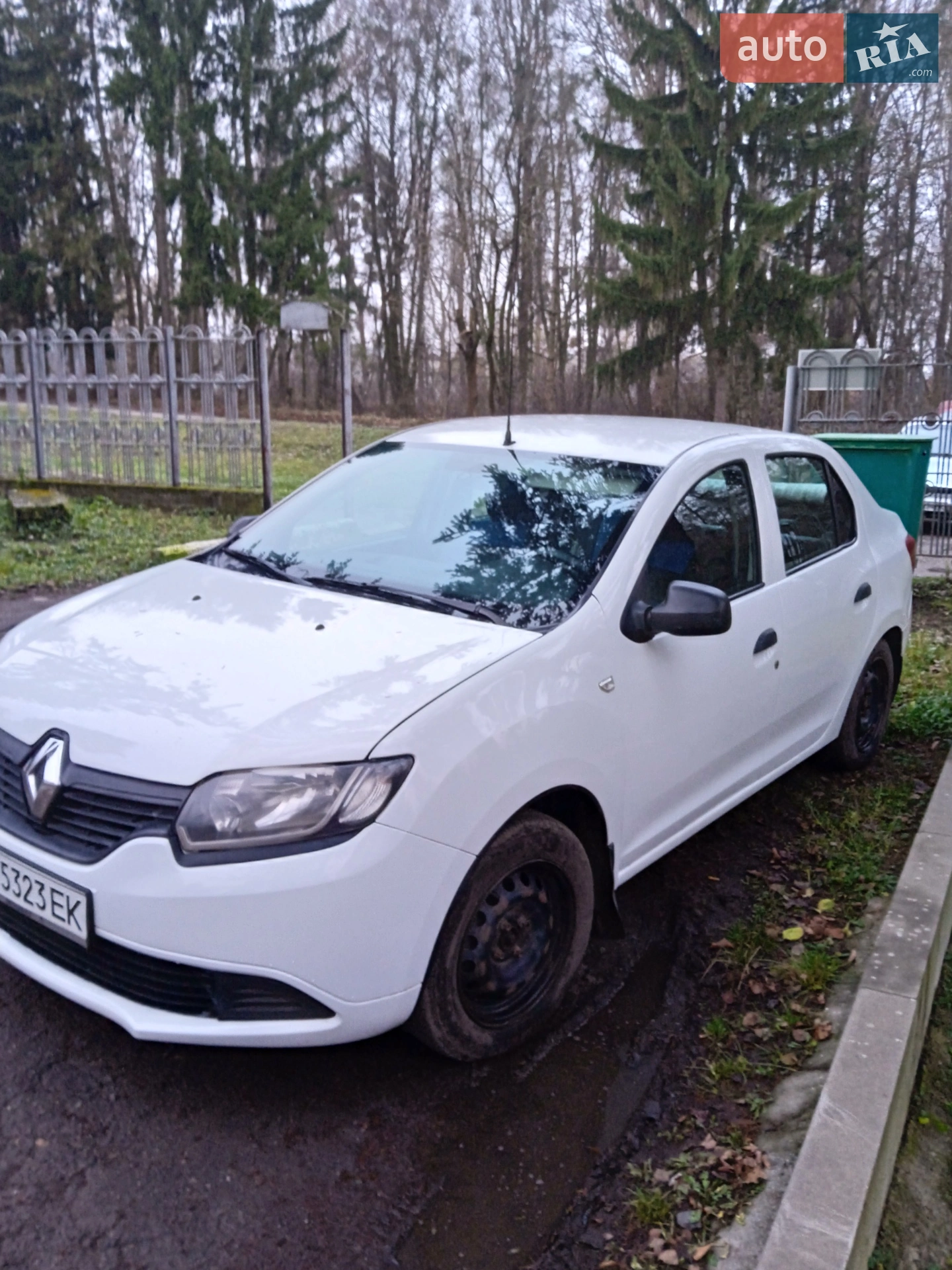 2014 Renault Logan - мініатюра 4