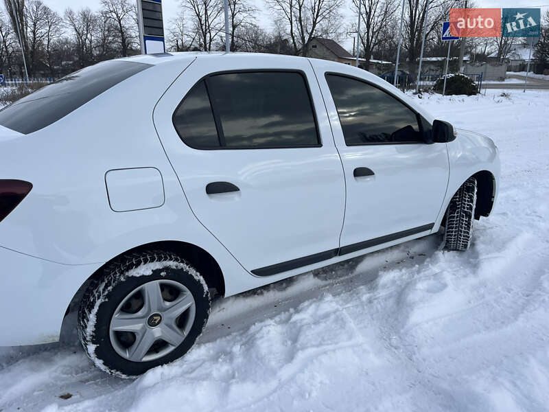 Седан Renault Logan 2020 в Новомосковске