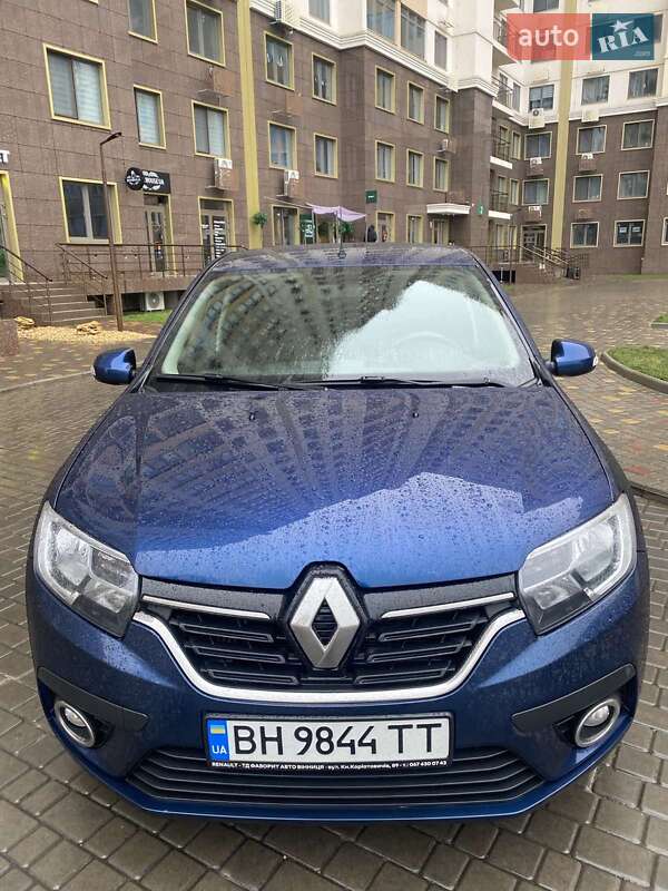 Renault Logan 2017