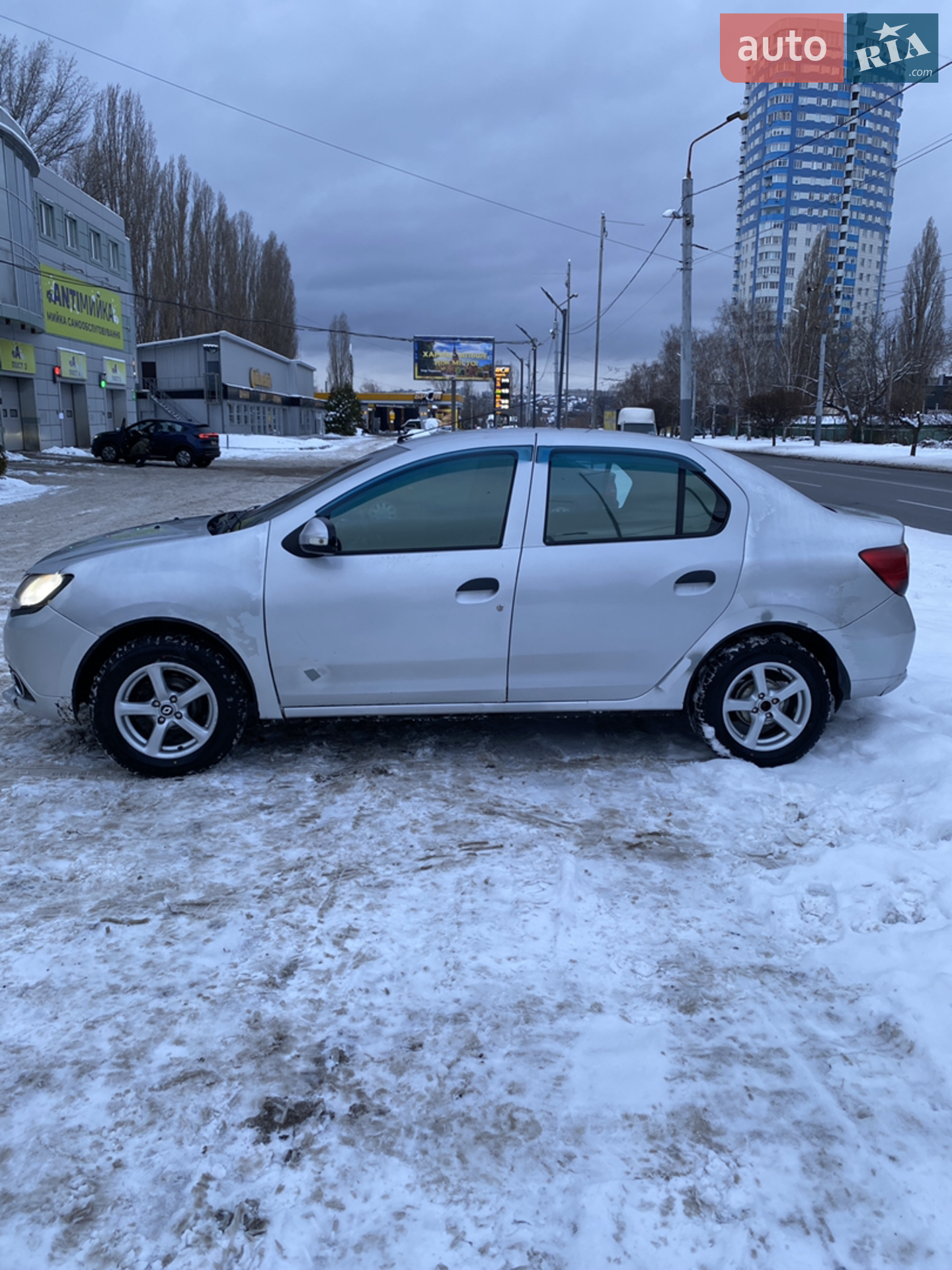 2013 Renault Logan - мініатюра 3