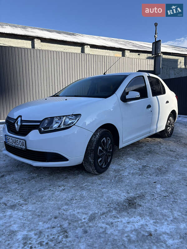 Седан Renault Logan 2016 в Львове